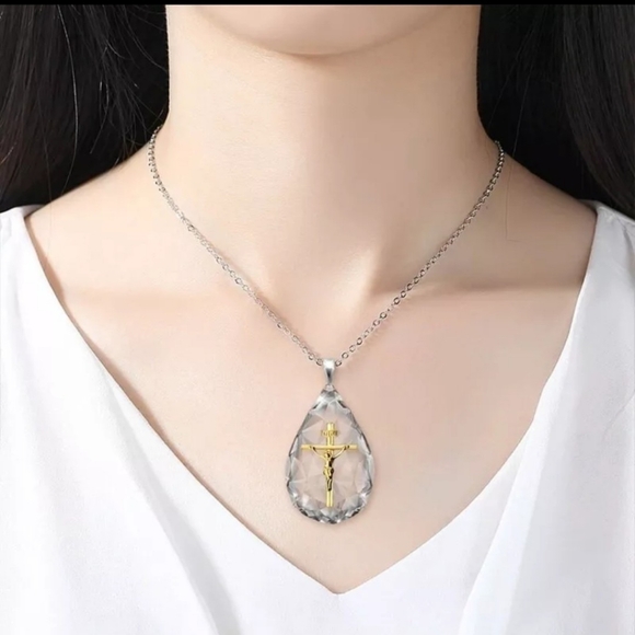 Crystal Waterdrop Jesus Cross Gold Pendant Necklace Christian Jewelry - Picture 3 of 4